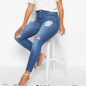 Plus High-Waisted Distressed Skinny Jeans